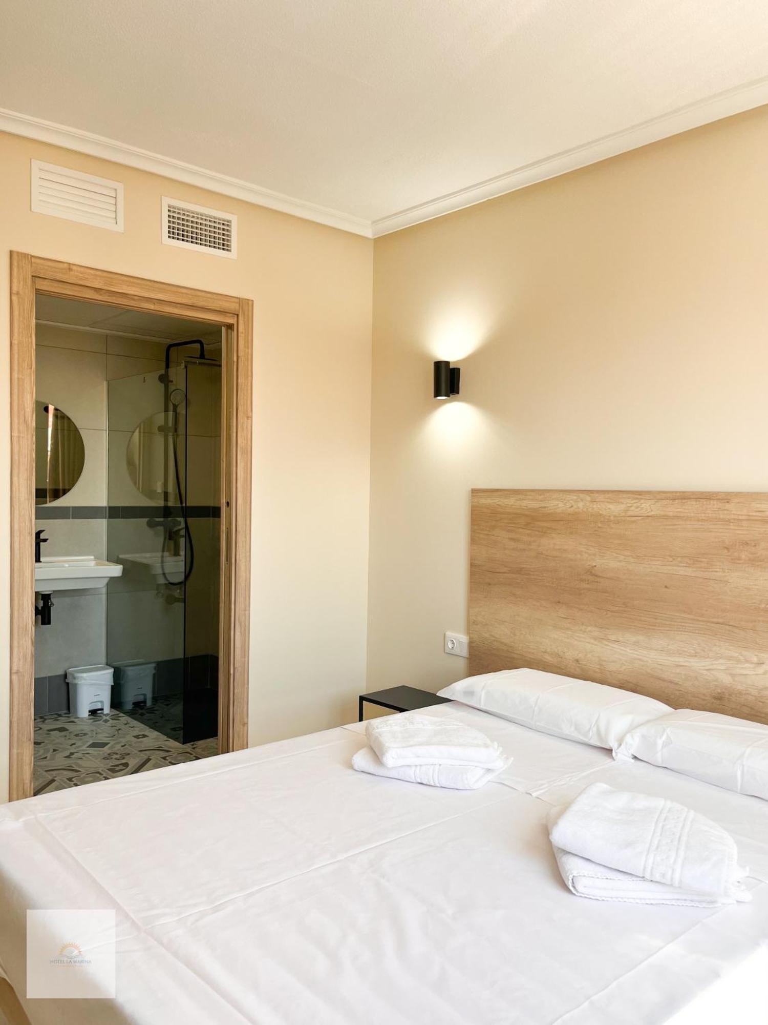 Hotel La Marina Elche La Mariña 外观 照片