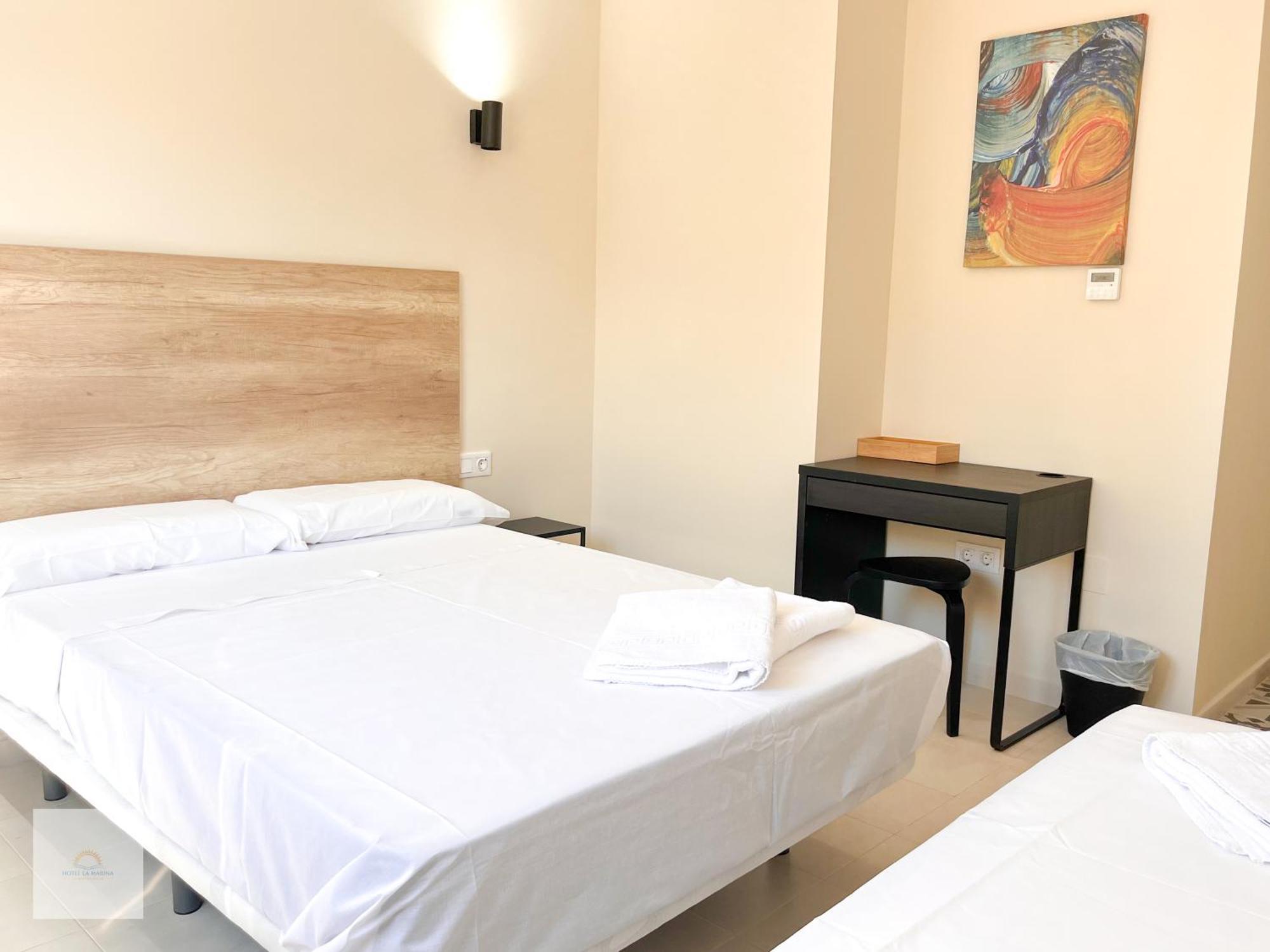 Hotel La Marina Elche La Mariña 外观 照片
